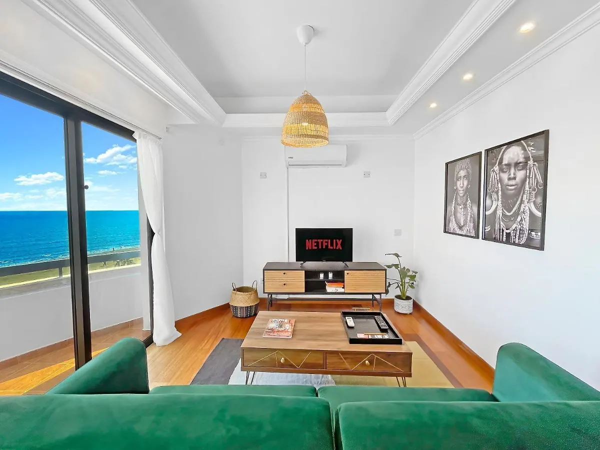 180° Seaview Apt. Right On Famous Beach Promenade Larnaca