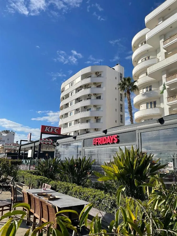 180° Seaview Apt. Right On Famous Beach Promenade Larnaca Apartment